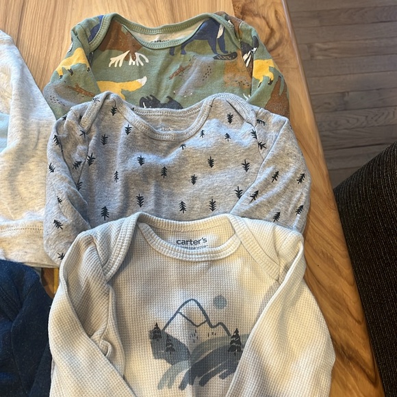 Little planet/carters onesies - 8 - Picture 3 of 4